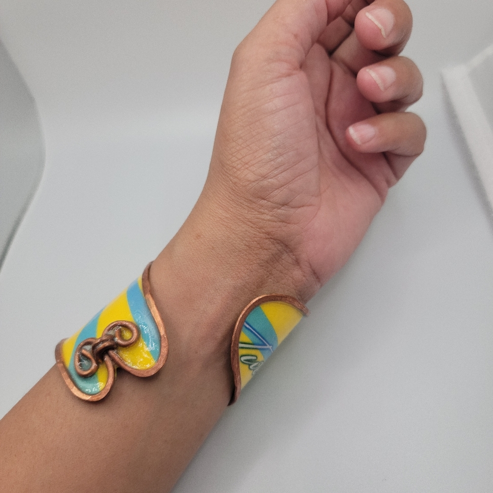 Tweety Bird Bracelet - Picture 2 of 10